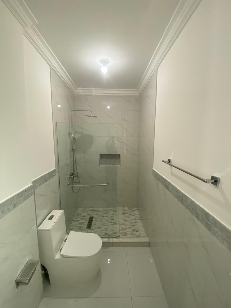 Twentieth image of 11-31 Rochester Avenue in Kingston 8, St. Andrew, Jamaica - property is For Rent