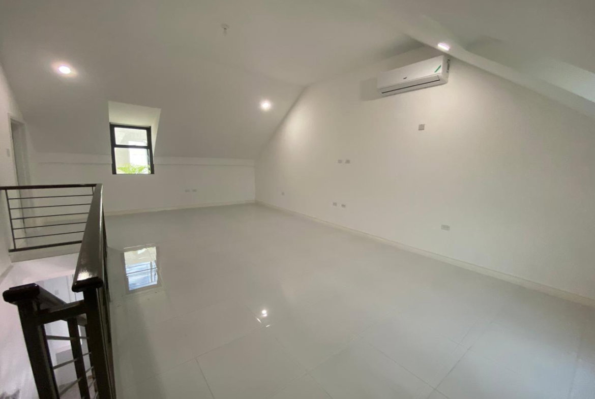 Twenty-Fourth image of 11-31 Rochester Avenue in Kingston 8, St. Andrew, Jamaica - property is For Rent