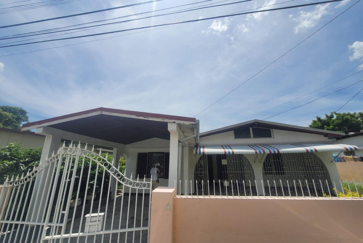 Twelfth image of 11 Winsome Avenue in Kingston 19, St. Andrew, Jamaica - property is For Sale