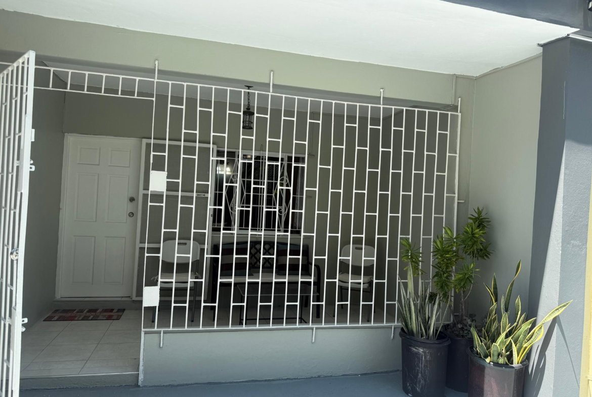 Eleventh image of 2- Sandhurst Terrace in Kingston 6, St. Andrew, Jamaica - property is For Rent