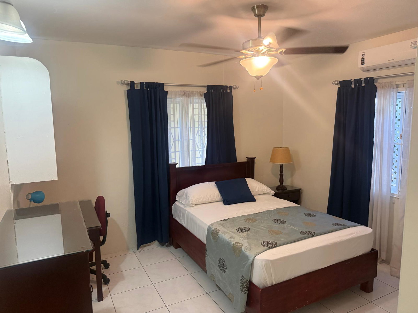 Fourth image of 2- Sandhurst Terrace in Kingston 6, St. Andrew, Jamaica - property is For Rent