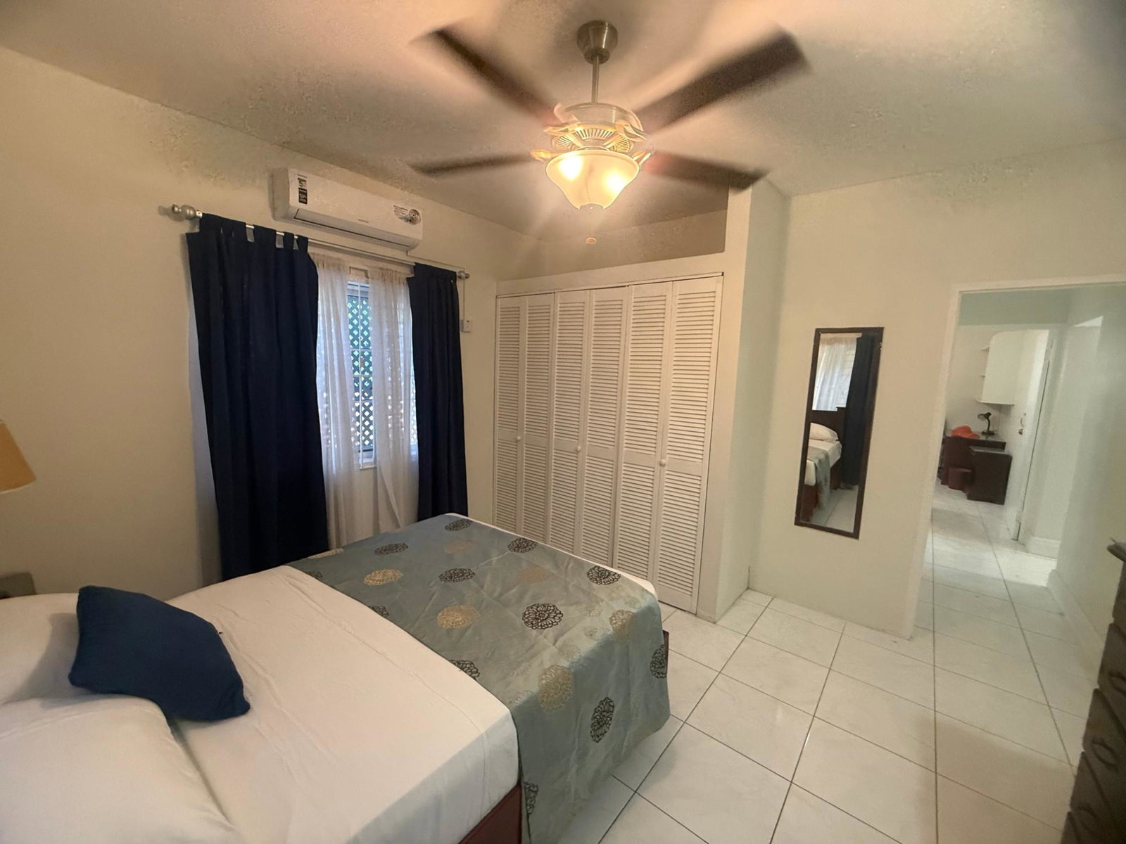 Sixth image of 2- Sandhurst Terrace in Kingston 6, St. Andrew, Jamaica - property is For Rent