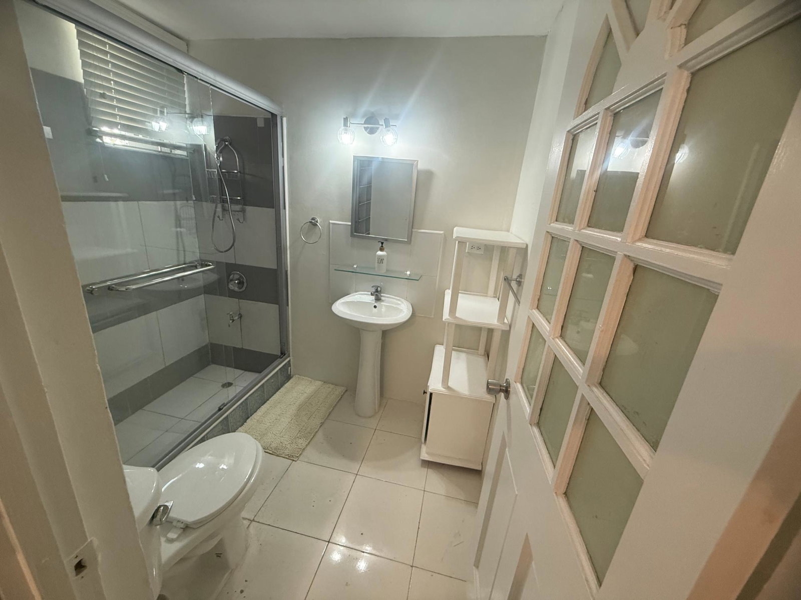 Seventh image of 2- Sandhurst Terrace in Kingston 6, St. Andrew, Jamaica - property is For Rent