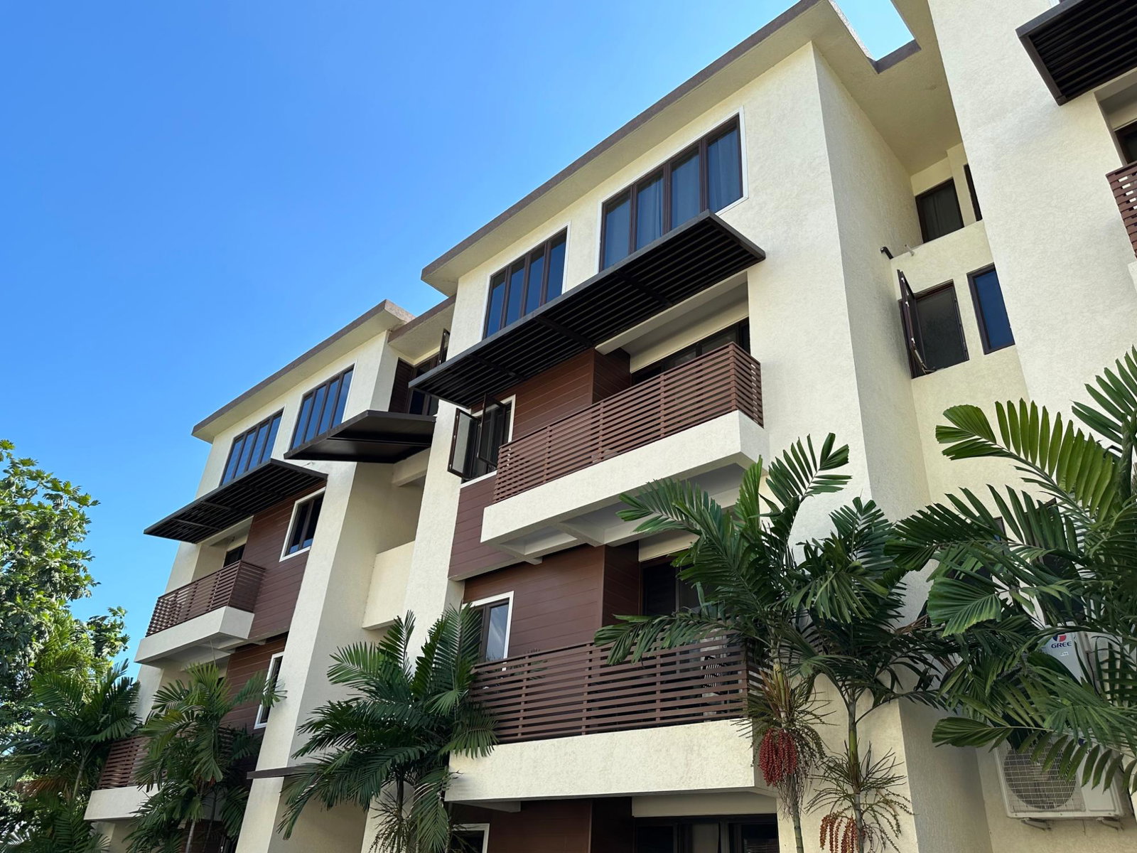 Seventh image of 11-6 Ottawa Avenue in Kingston 6, St. Andrew, Jamaica - property is For Rent