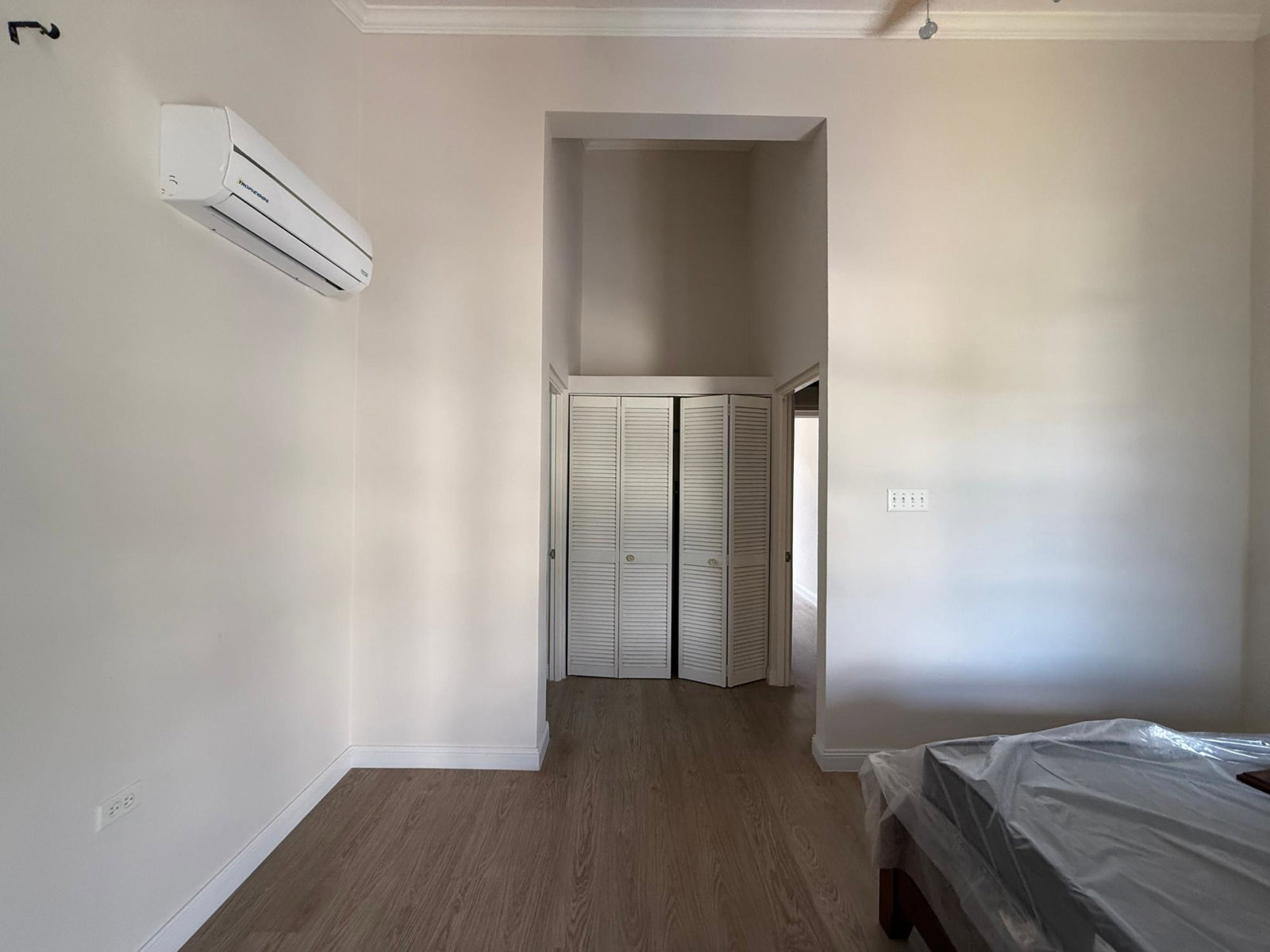 Fifteenth image of 8-1 Spathodia Avenue in Kingston 6, St. Andrew, Jamaica - property is For Rent