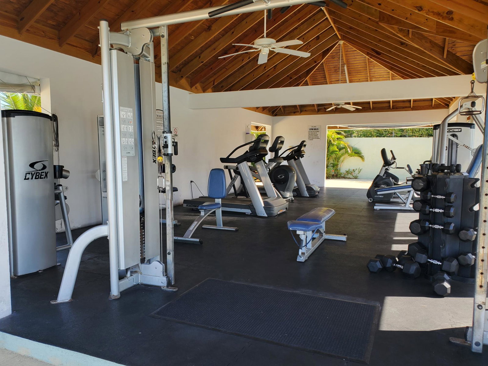 Eleventh image of 866 Sorrel Ave Richmond Crest in Richmond, St. Ann, Jamaica - property is For Rent