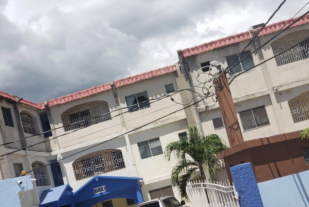 First image of 435-9 Rochdale Crescent in Kingston 2, Kingston, Jamaica - property is For Rent