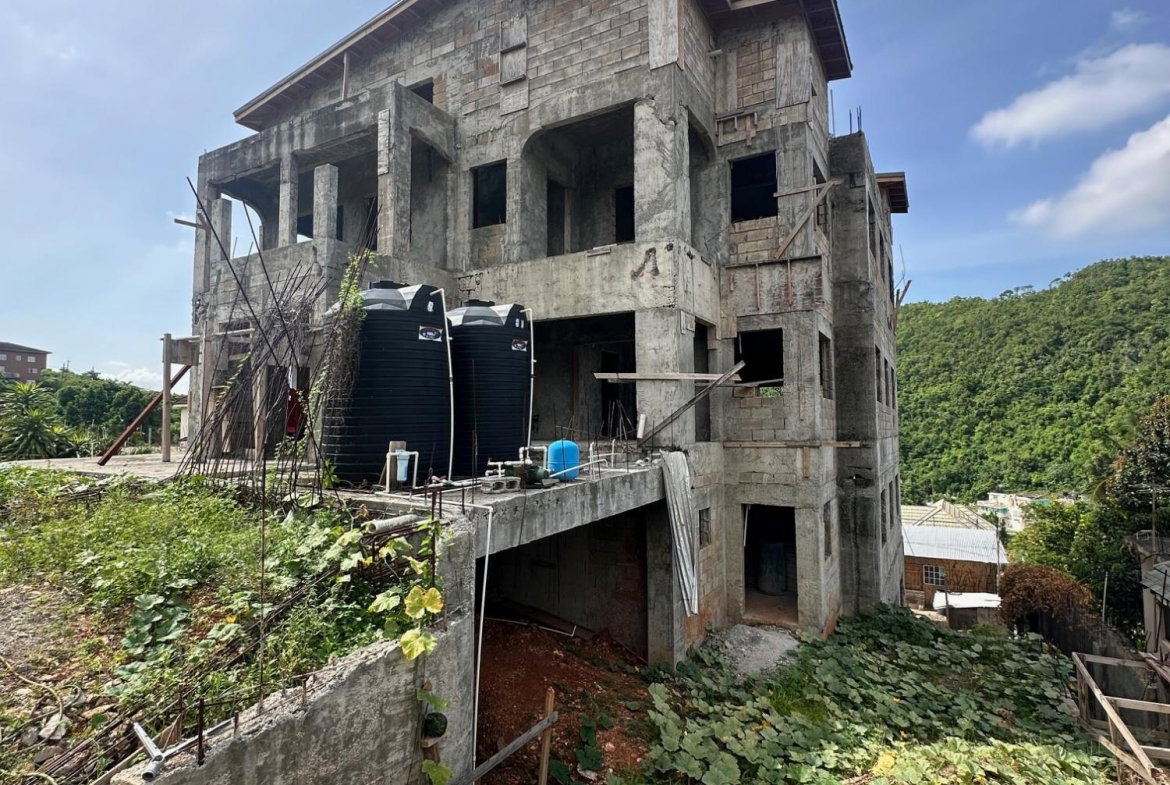 Fourth image of 6 Amethyst Drive in Kingston 19, St. Andrew, Jamaica - property is For Rent