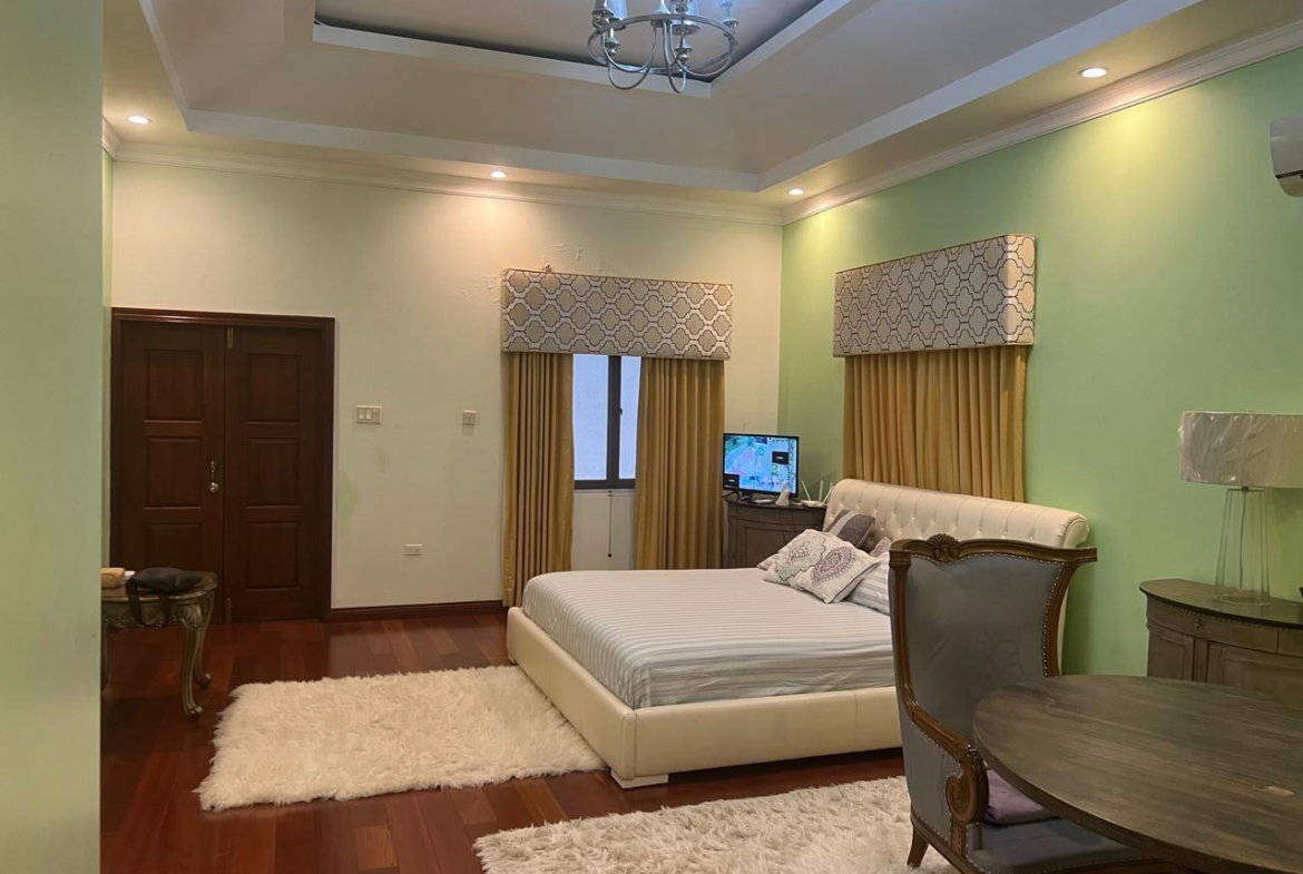 Fourteenth image of 48 West Bellevue Drive in Kingston 19, St. Andrew, Jamaica - property is For Sale