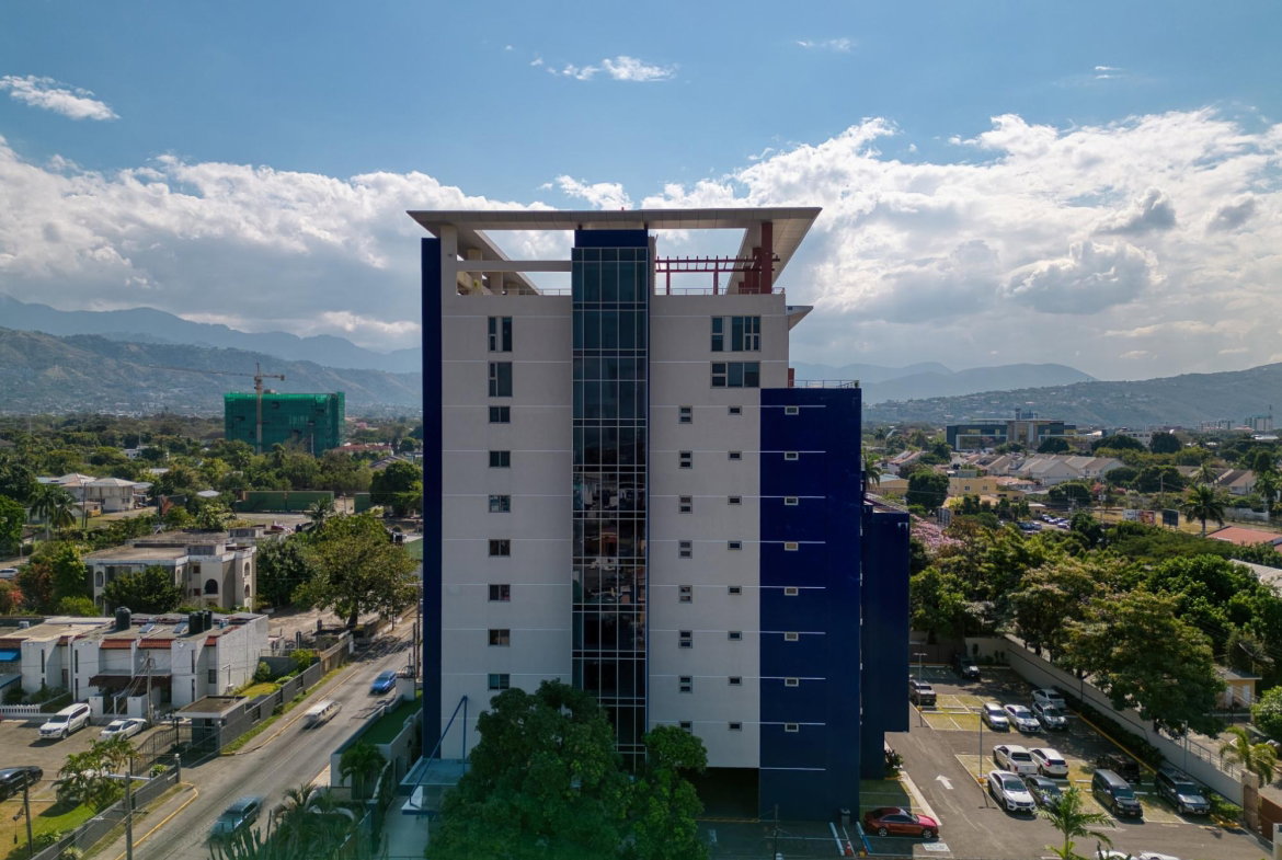 Third image of 603-20 South Avenue in Kingston 10, St. Andrew, Jamaica - property is For Sale