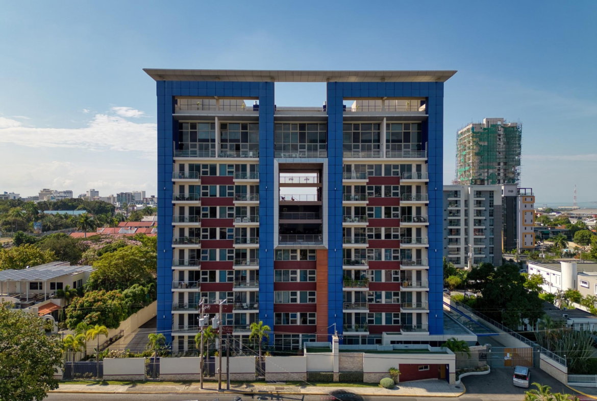 Fourth image of 603-20 South Avenue in Kingston 10, St. Andrew, Jamaica - property is For Sale
