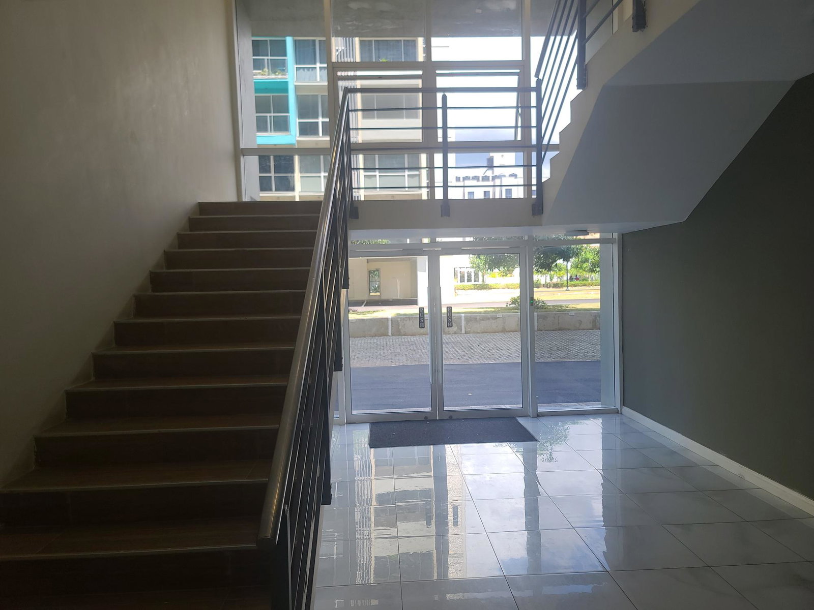 Sixth image of 405 Cambridge, New Kingston in Kingston 5, St. Andrew, Jamaica - property is For Rent