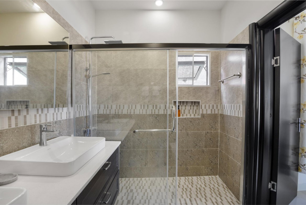 Fourteenth image of 160- Pyramid Point in Pyramid Heights, St. Ann, Jamaica - property is For Rent