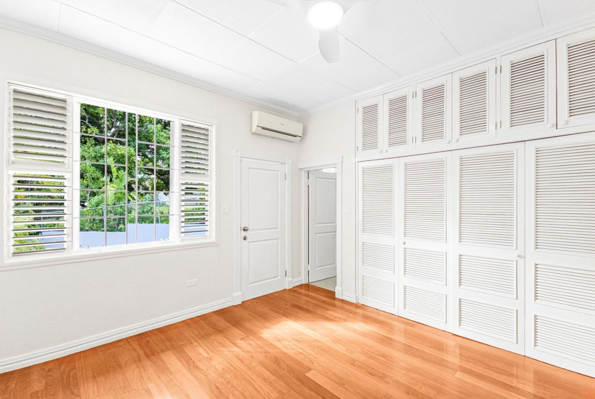 Eleventh image of 11 Persimmon Avenue in Kingston 6, St. Andrew, Jamaica - property is For Rent