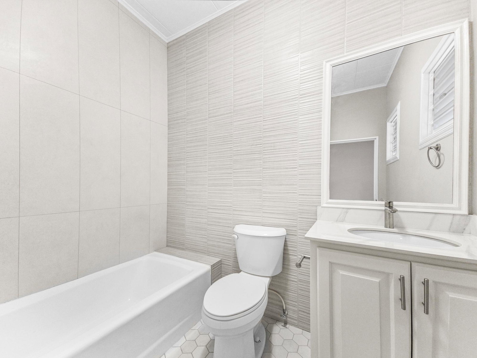 Twelfth image of 11 Persimmon Avenue in Kingston 6, St. Andrew, Jamaica - property is For Rent