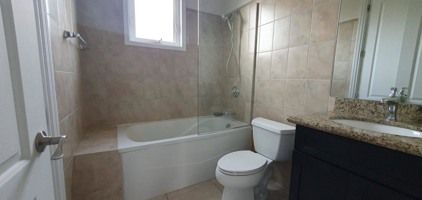 Twentieth image of 25 Liguanea Avenue in Kingston 6, St. Andrew, Jamaica - property is For Rent