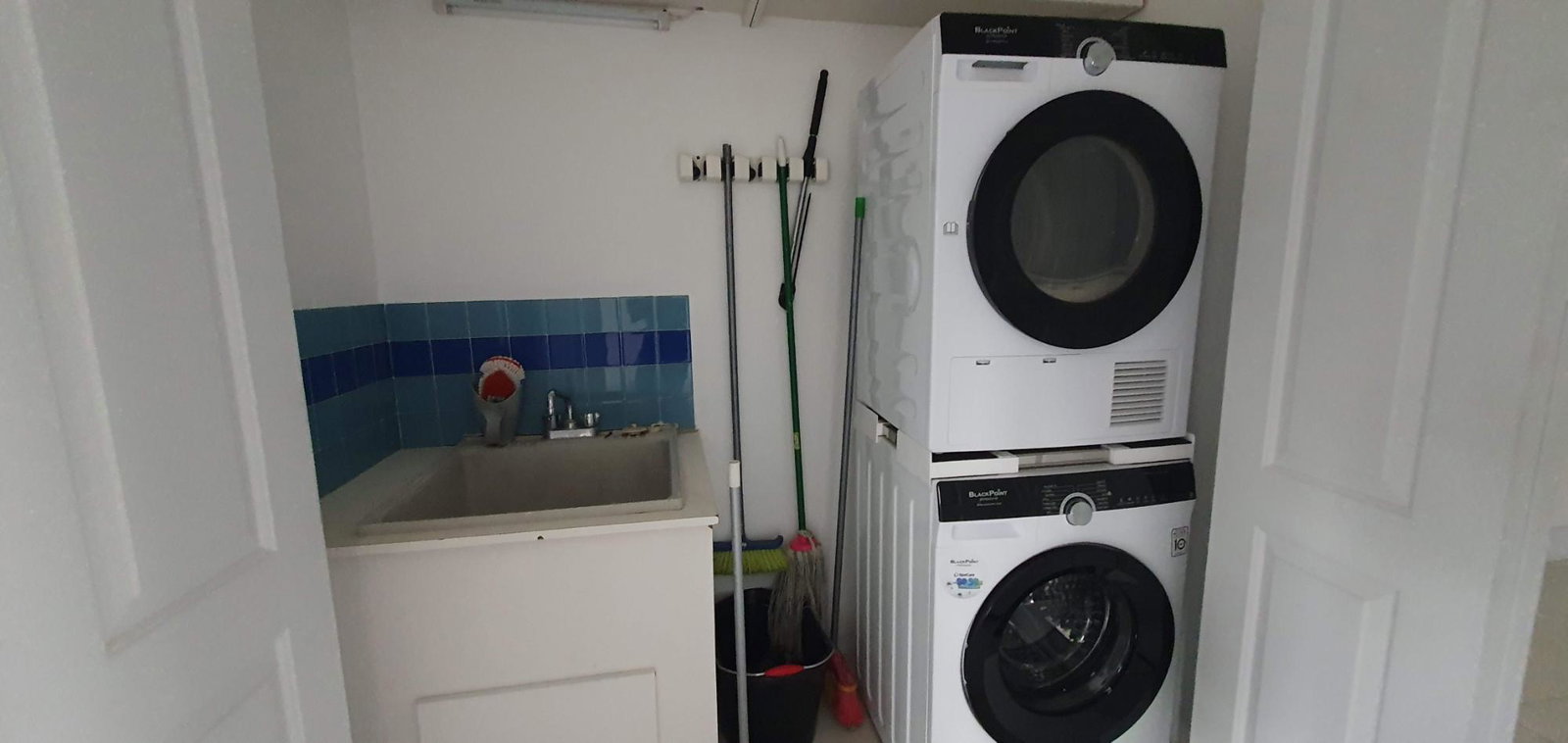 Twenty-First image of 25 Liguanea Avenue in Kingston 6, St. Andrew, Jamaica - property is For Rent