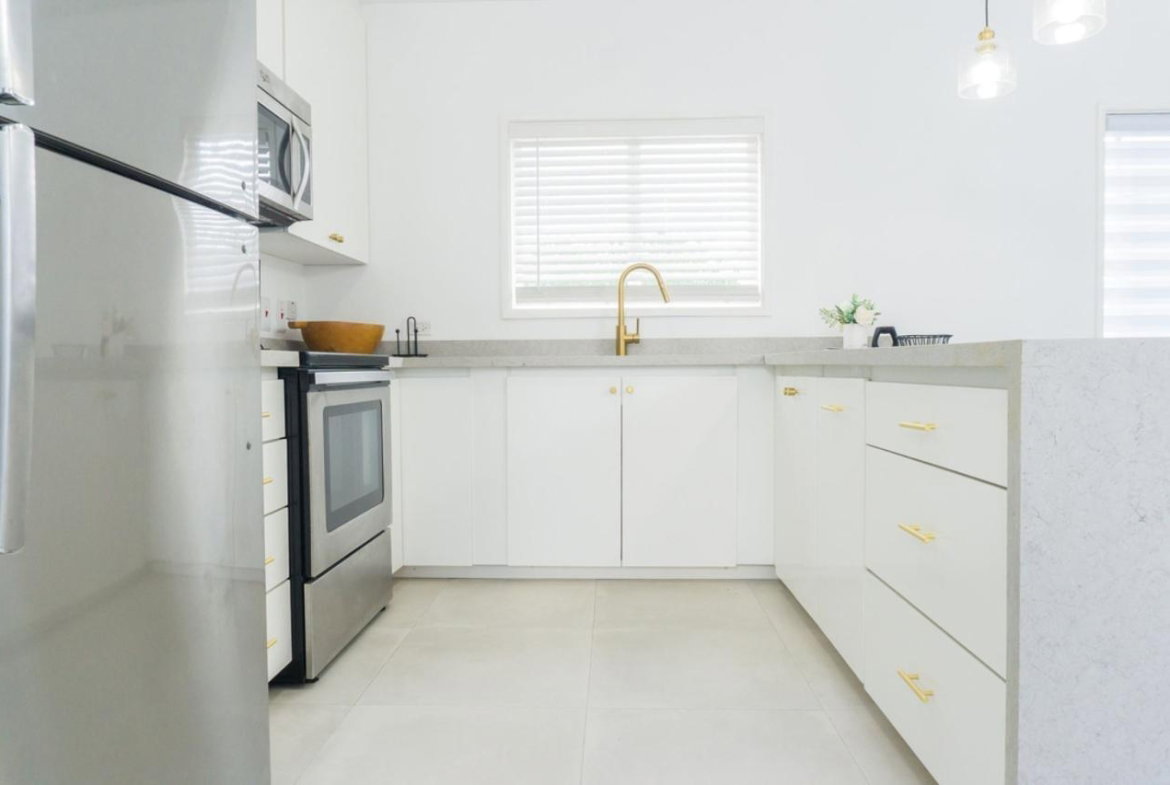 Seventh image of 28-39 University Crescent in Kingston 6, St. Andrew, Jamaica - property is For Rent