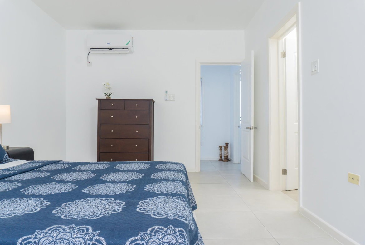 Twenty-Fourth image of 28-39 University Crescent in Kingston 6, St. Andrew, Jamaica - property is For Rent