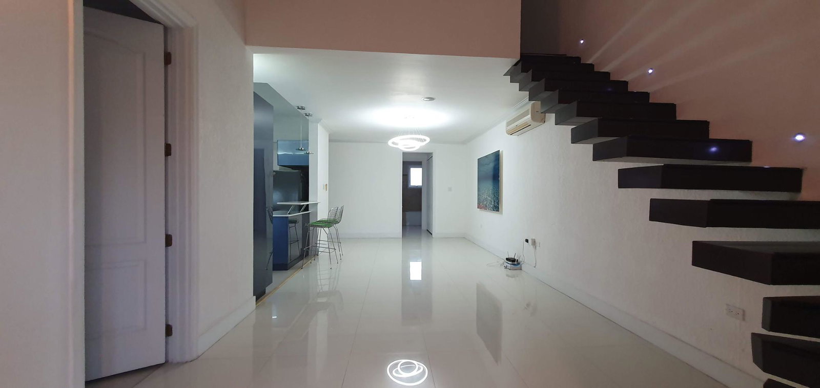 Seventh image of 25 Liguanea Avenue in Kingston 6, St. Andrew, Jamaica - property is For Rent