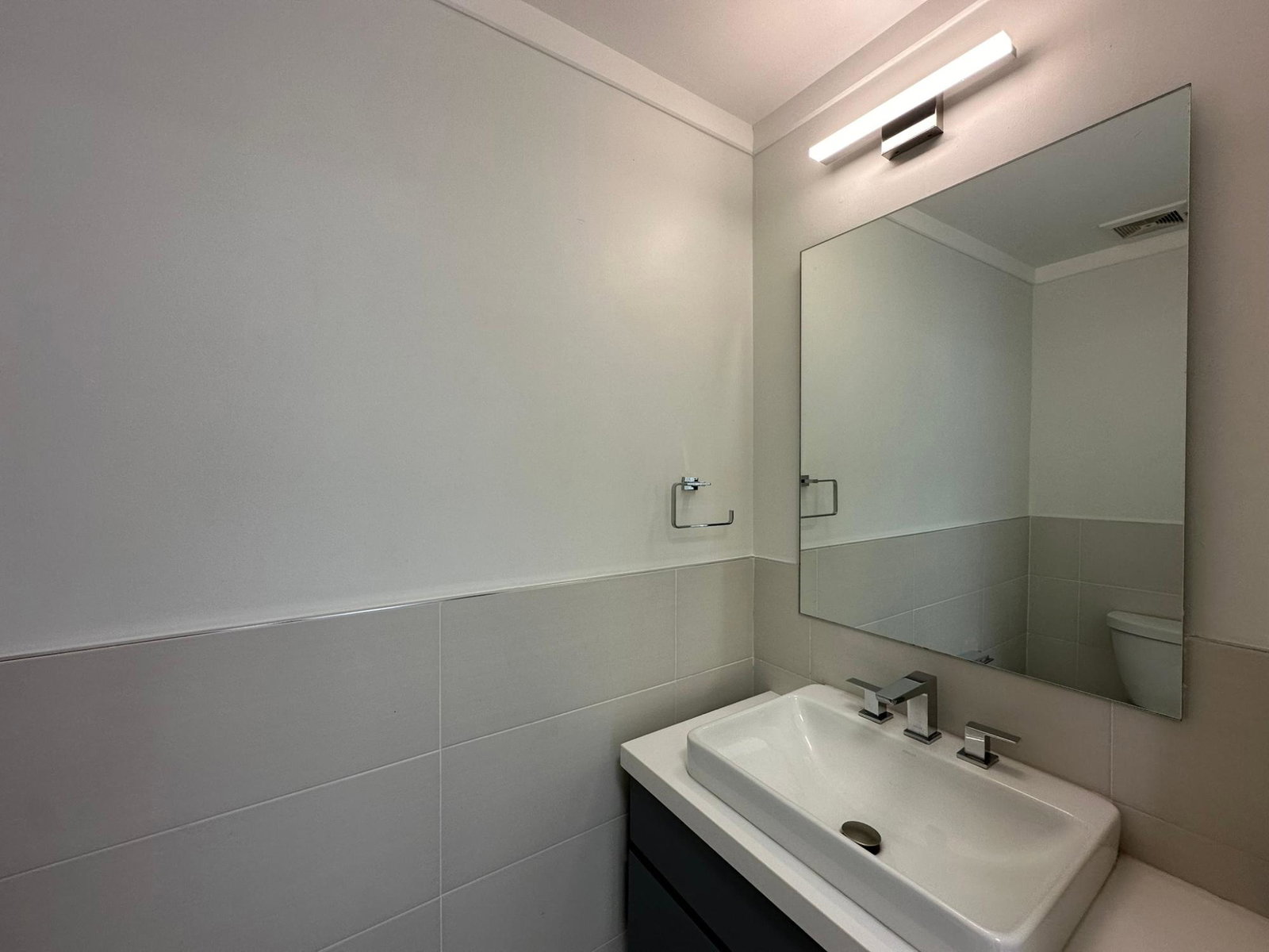 Fourteenth image of 509-21 Braemar Avenue in Kingston 5, St. Andrew, Jamaica - property is For Rent