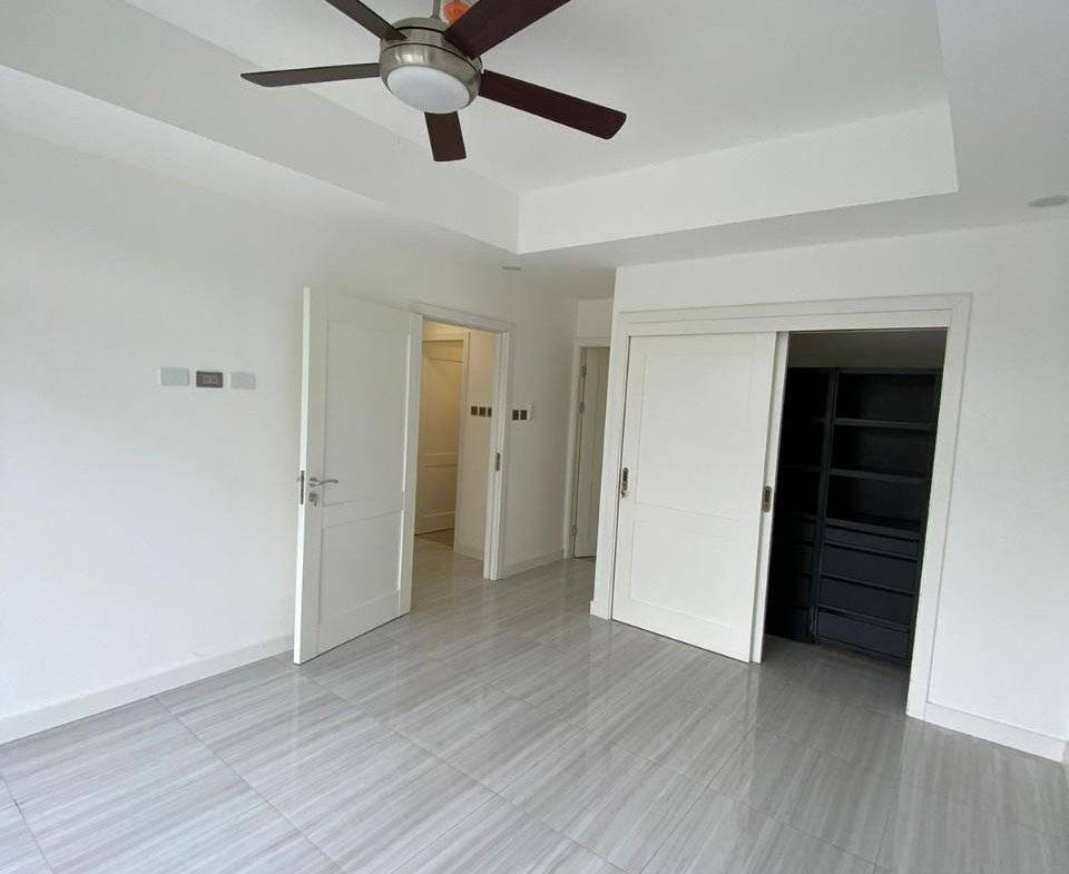 Twelfth image of 203-41 Upper Waterloo Road in Kingston 8, St. Andrew, Jamaica - property is For Rent