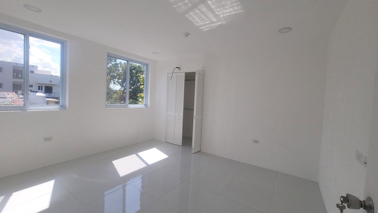 Modern-2-Bedroom-Apartment-for-Rent-in-Jamaica-16-Monterey-Avenue Seventh image of 16 Monterey Avenue in Kingston 20, St. Andrew, Jamaica - property is For Rent