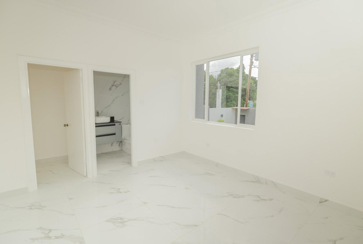 Thirteenth image of 13 Norbrook dr in Kingston 8, St. Andrew, Jamaica - property is For Rent