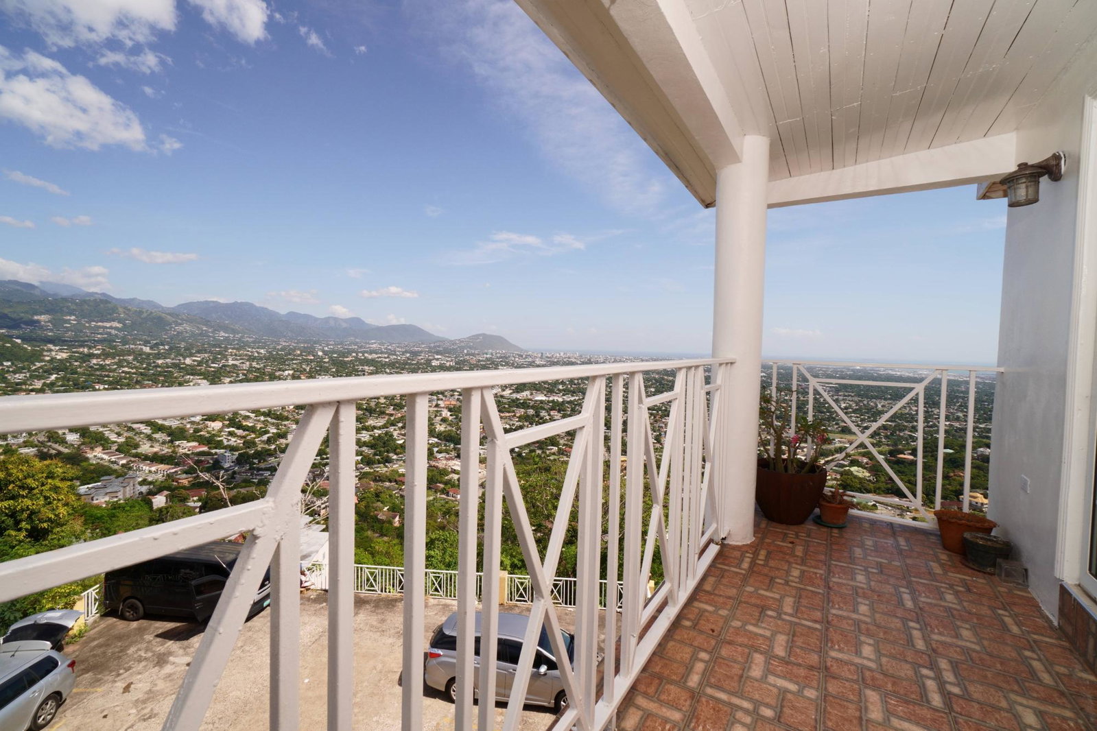 Modern-2-Bedroom-Apartment-for-Rent-in-Red-Hills-Jamaica Twenty-Second image of 9-22 Leas Flat, Red Hills, Kgn in Kingston 19, St. Andrew, Jamaica - property is For Rent