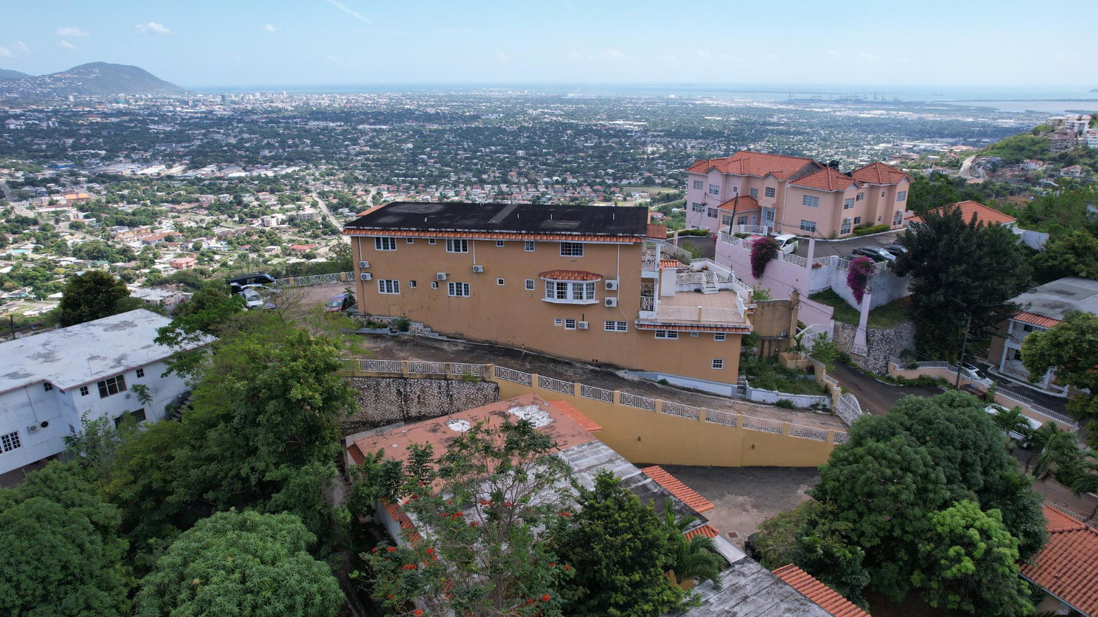Modern-2-Bedroom-Apartment-for-Rent-in-Red-Hills-Jamaica Fifth image of 9-22 Leas Flat, Red Hills, Kgn in Kingston 19, St. Andrew, Jamaica - property is For Rent