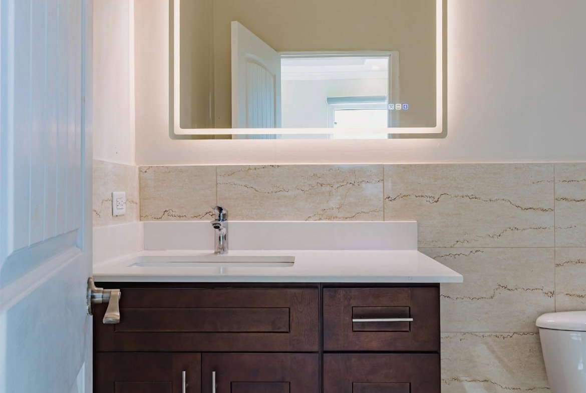 Fourteenth image of 17-10 Russell Heights in Kingston 6, St. Andrew, Jamaica - property is For Rent