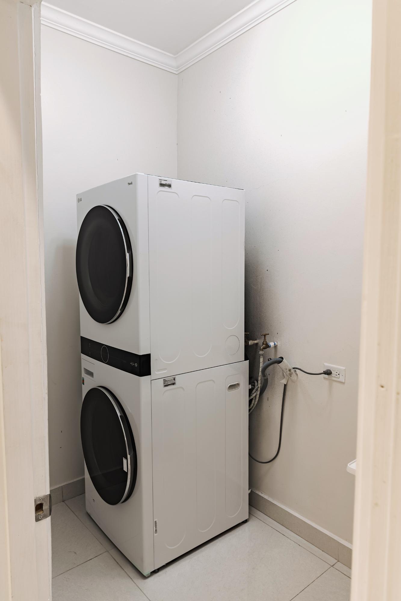 Sixteenth image of 17-10 Russell Heights in Kingston 6, St. Andrew, Jamaica - property is For Rent