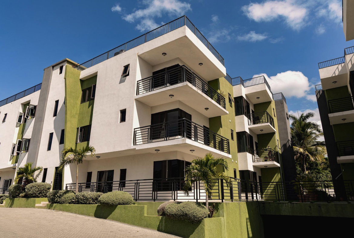 Twentieth image of 17-10 Russell Heights in Kingston 6, St. Andrew, Jamaica - property is For Rent