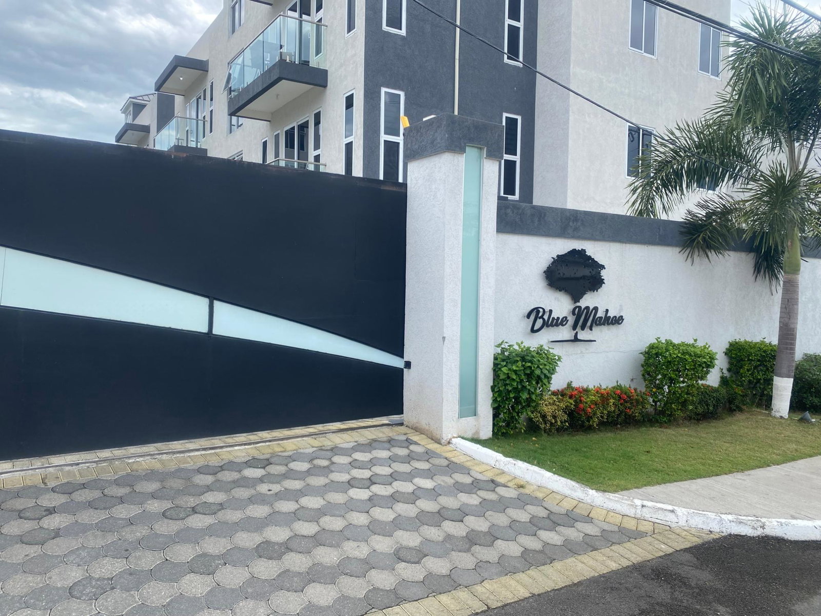 First image of 6-7 Halifax Avenue in Kingston 6, St. Andrew, Jamaica - property is For Rent