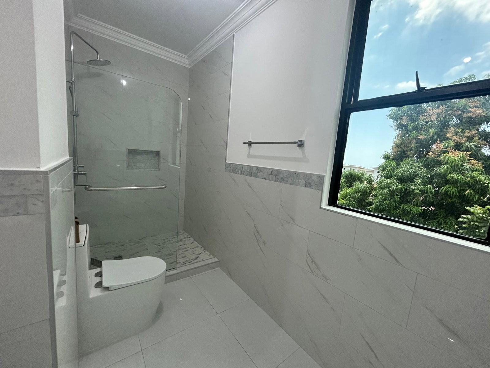 Eighteenth image of 7-31 Rochester Avenue in Kingston 8, St. Andrew, Jamaica - property is For Rent