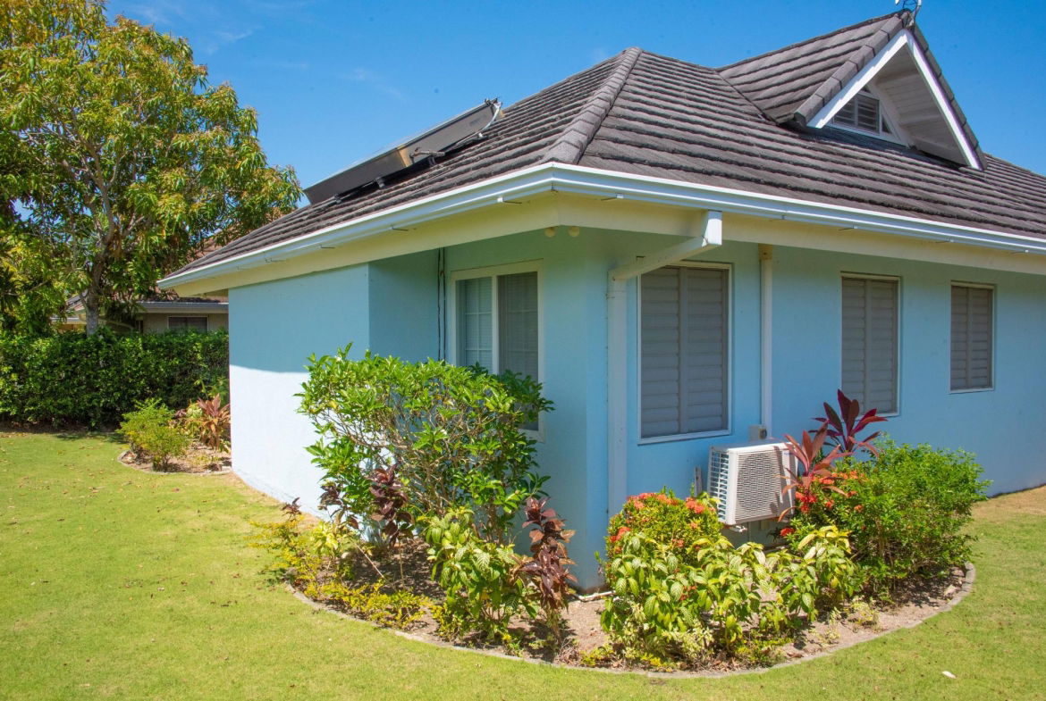 Ninth image of 27 Hibiscus Ave in Laughlands, St. Ann, Jamaica - property is For Rent