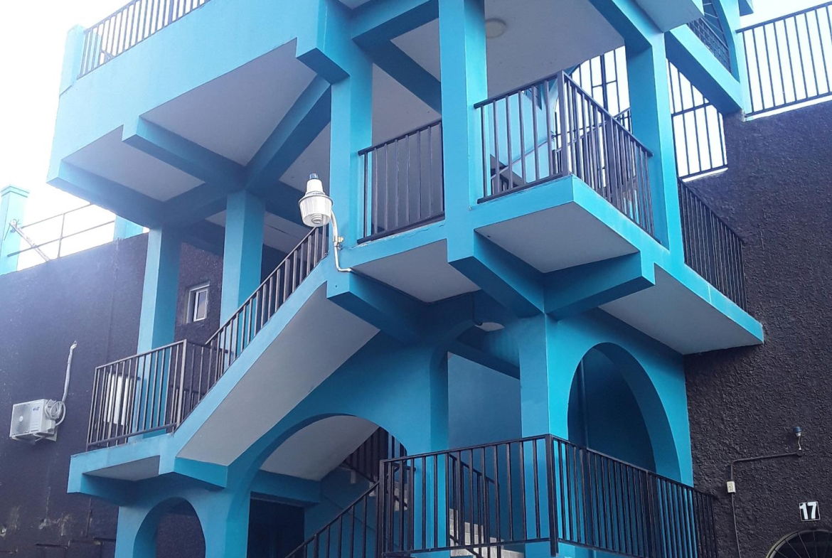Prime-630-Sq-Ft-Commercial-Space-for-Rent-in-St.-Andrew-Jamaica Seventh image of 8-107-109 Red Hills Road in Kingston 19, St. Andrew, Jamaica - property is For Rent
