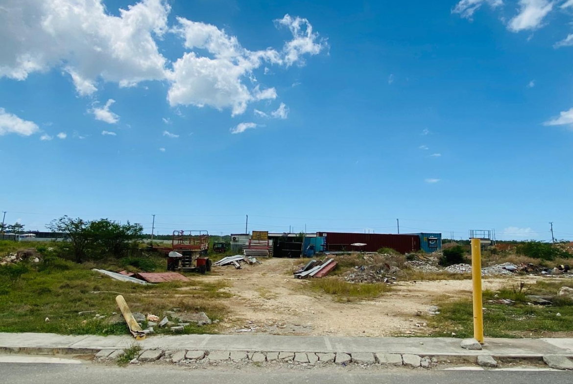 Eighth image of Commercial Park, Ferry pe in Kingston 20, St. Andrew, Jamaica - property is For Sale