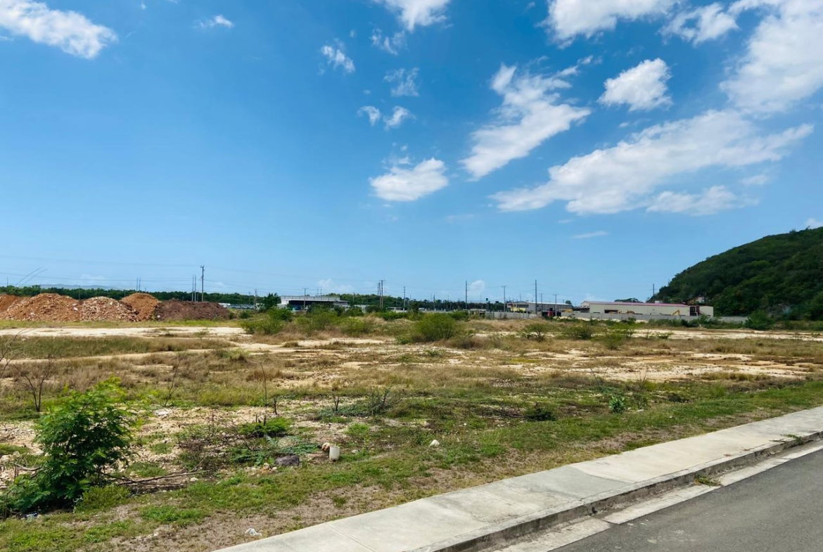 Fifth image of Commercial Park, Ferry pe in Kingston 20, St. Andrew, Jamaica - property is For Sale