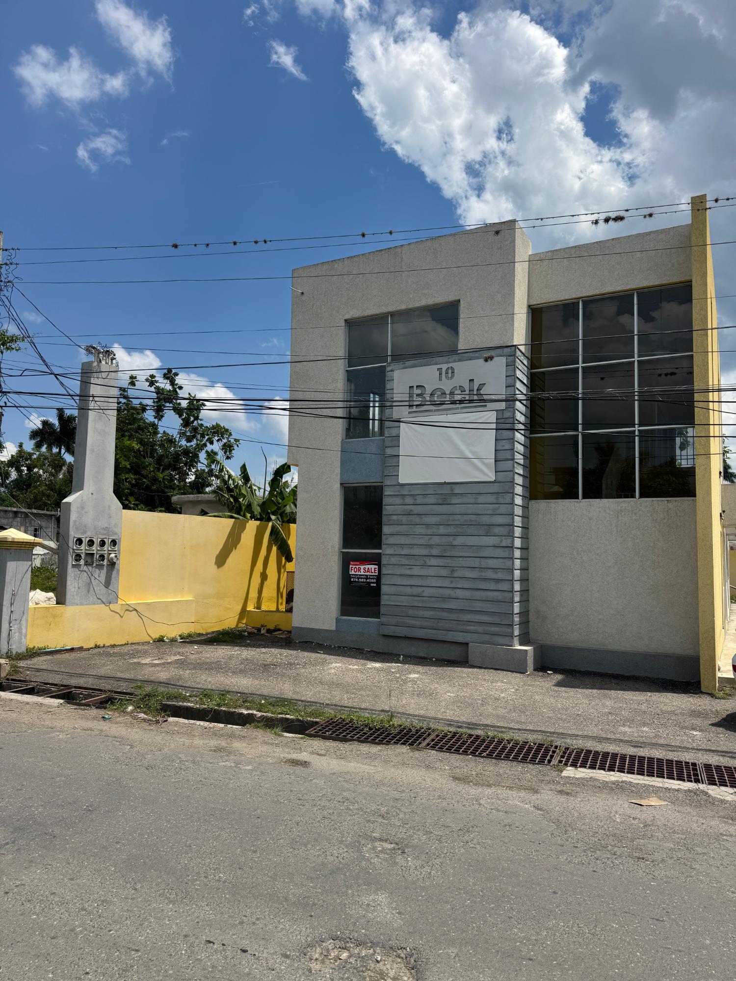 Sixth image of 10 Beckford Street in Savanna-La-Mar, Westmoreland, Jamaica - property is For Sale