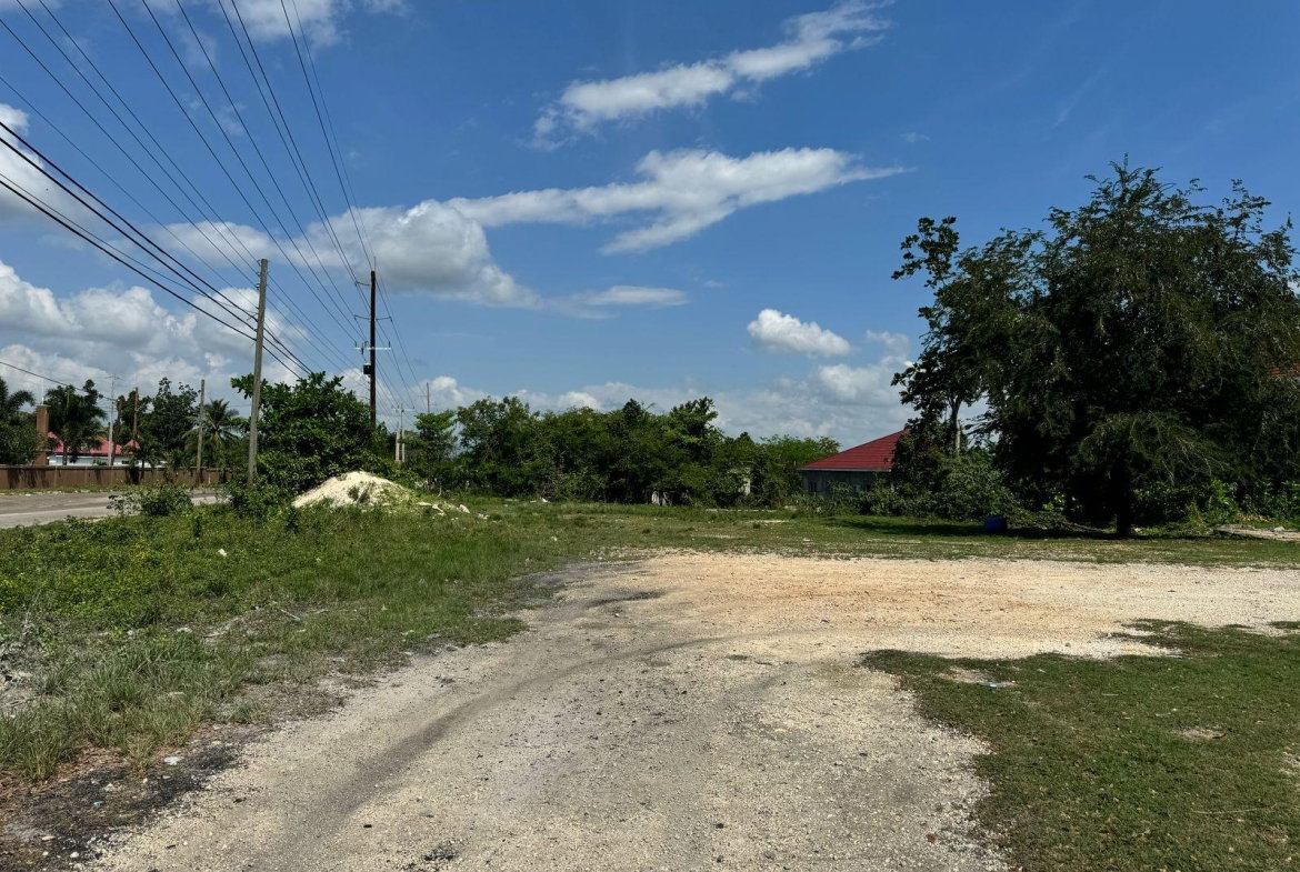 Second image of Goshen, St. Elizabeth in Goshen, St. Elizabeth, Jamaica - property is For Sale