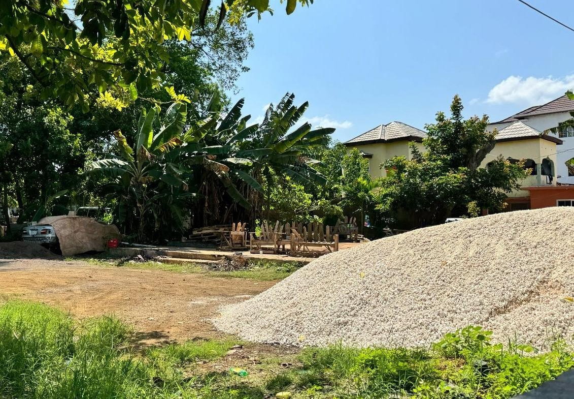 Second image of Santa Cruz, St. Elizabeth in Santa Cruz, St. Elizabeth, Jamaica - property is For Sale