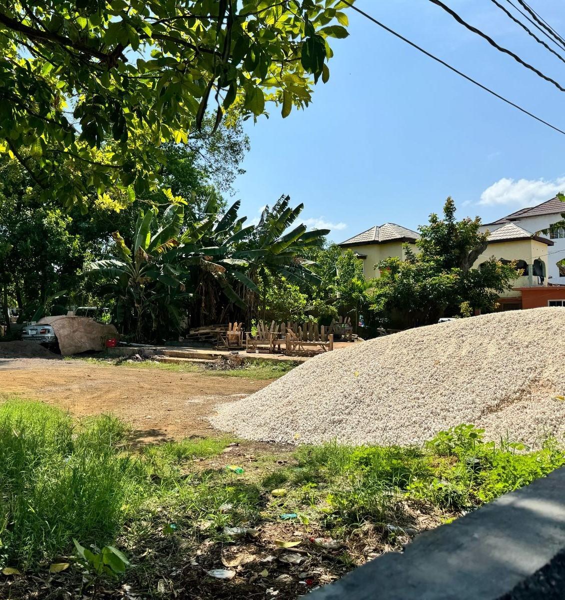 Second image of Santa Cruz, St. Elizabeth in Santa Cruz, St. Elizabeth, Jamaica - property is For Sale