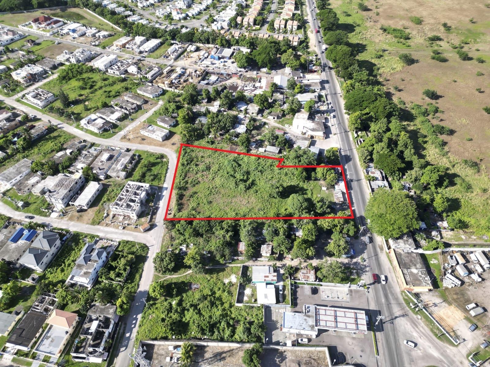 Fifth image of 88 Old Harbour Road in Old Harbour, St. Catherine, Jamaica - property is For Sale