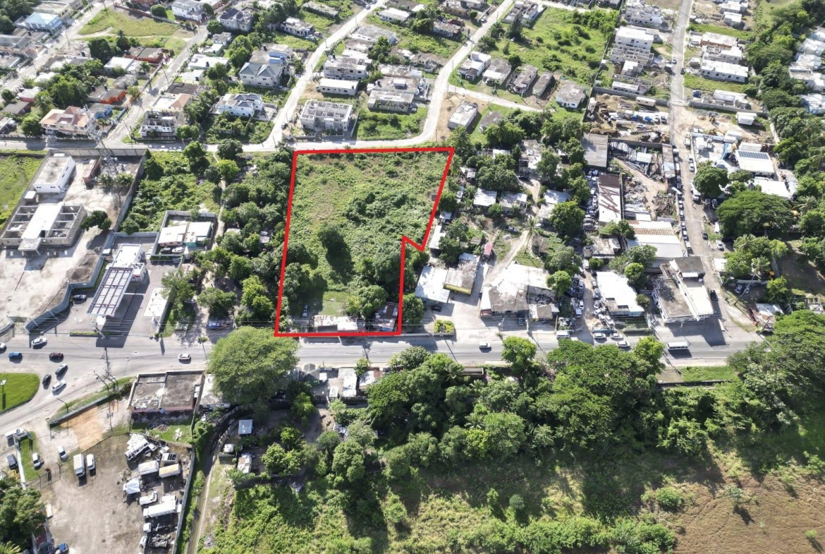 Sixth image of 88 Old Harbour Road in Old Harbour, St. Catherine, Jamaica - property is For Sale