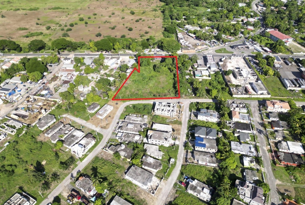 Seventh image of 88 Old Harbour Road in Old Harbour, St. Catherine, Jamaica - property is For Sale