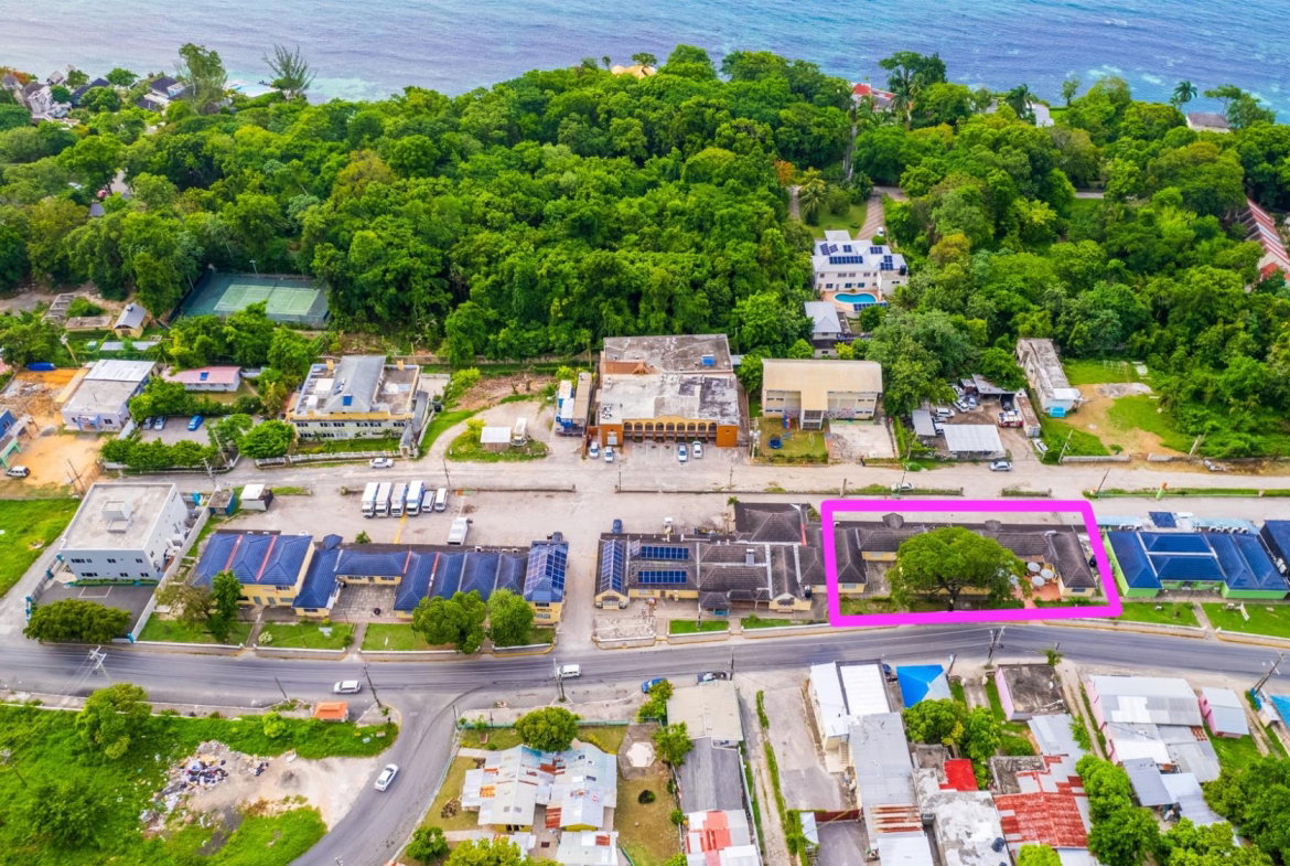 Ninth image of b7 Main Street Ochi Rios in Ocho Rios, St. Ann, Jamaica - property is For Rent