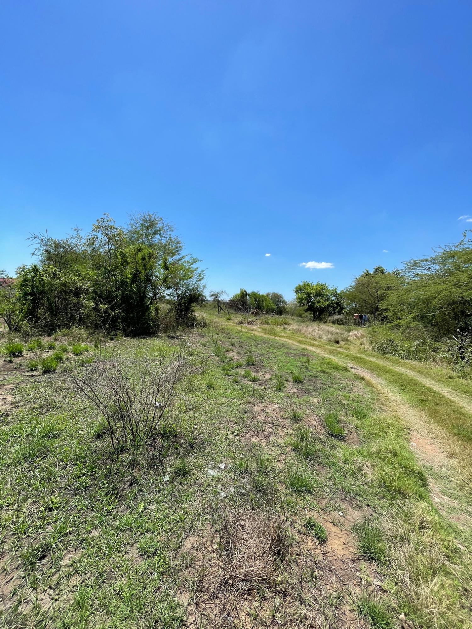 Second image of 20 Glenmuir in Denbigh, Clarendon, Jamaica - property is For Sale