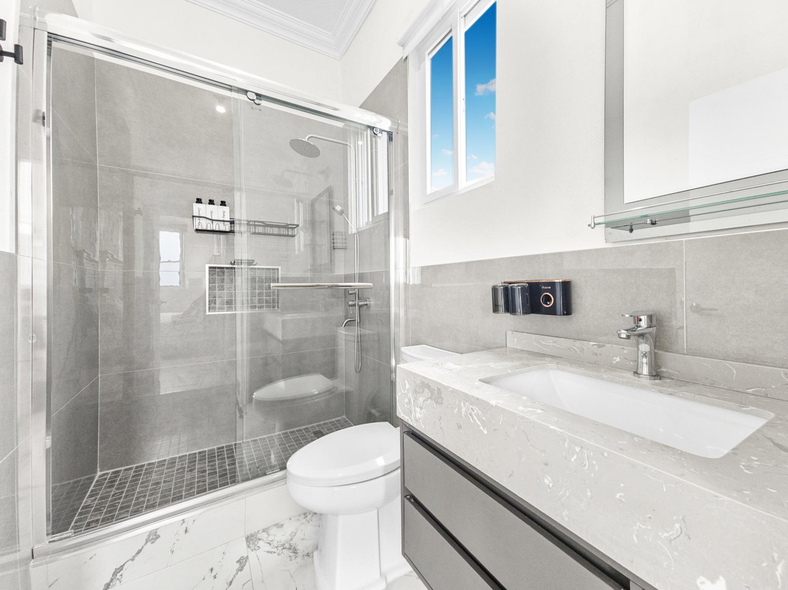 Eleventh image of 21-2 Hibiscus Drive, Kingston in Kingston 6, St. Andrew, Jamaica - property is For Rent