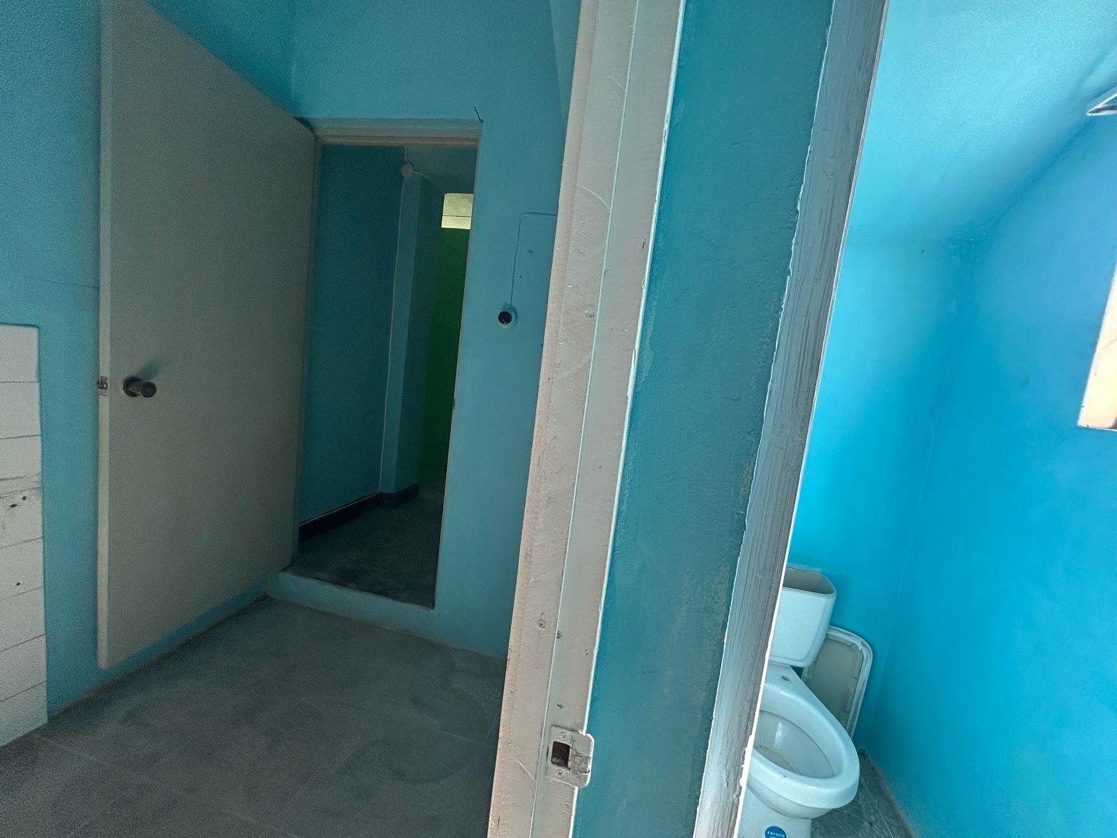 Ninth image of D-#18-10 South Avenue in Kingston 4, Kingston, Jamaica - property is For Rent